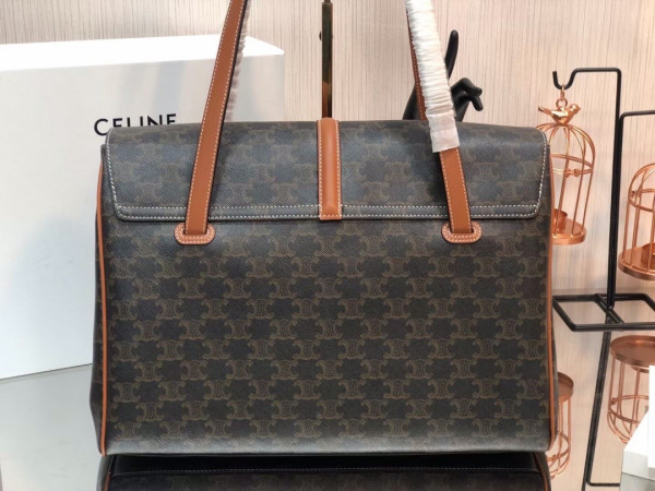 Ce**e large soft 16 bag