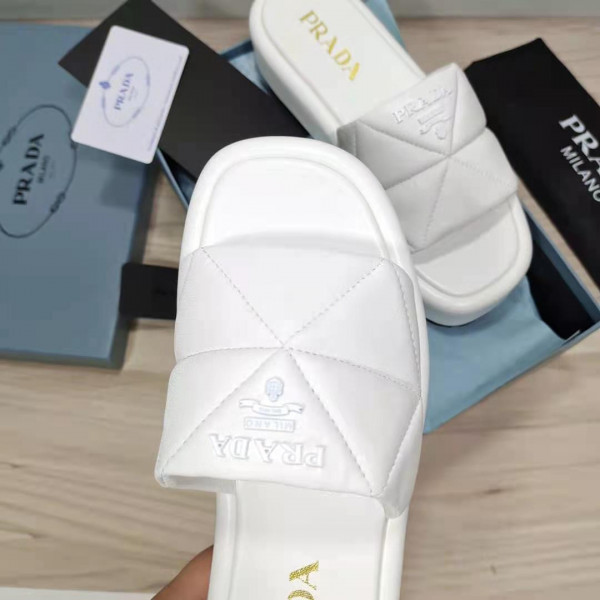 Pra*a nappa leather slides
