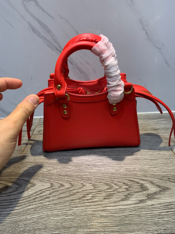 Ba*len*cia*ga neo classic nano top handle bag