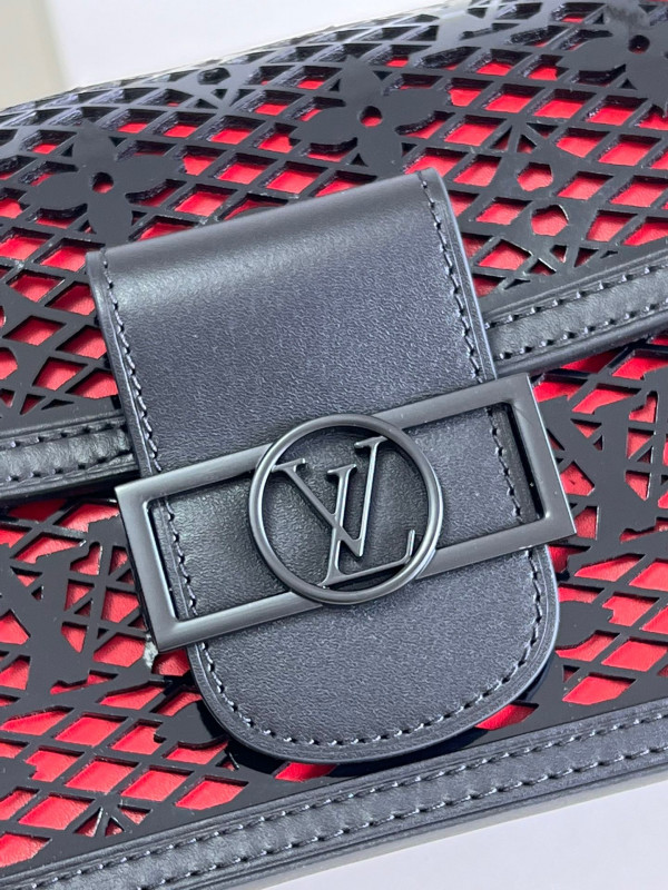 l**is V*t*n dauphine mini