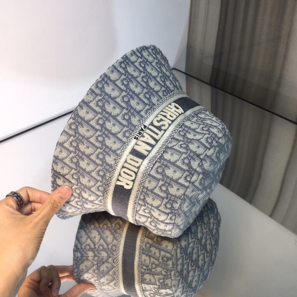 D*or hat