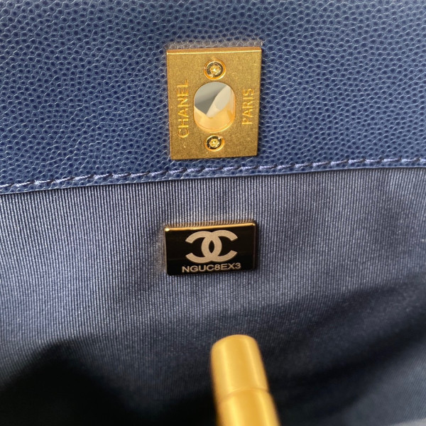 CL BUCKET BAG