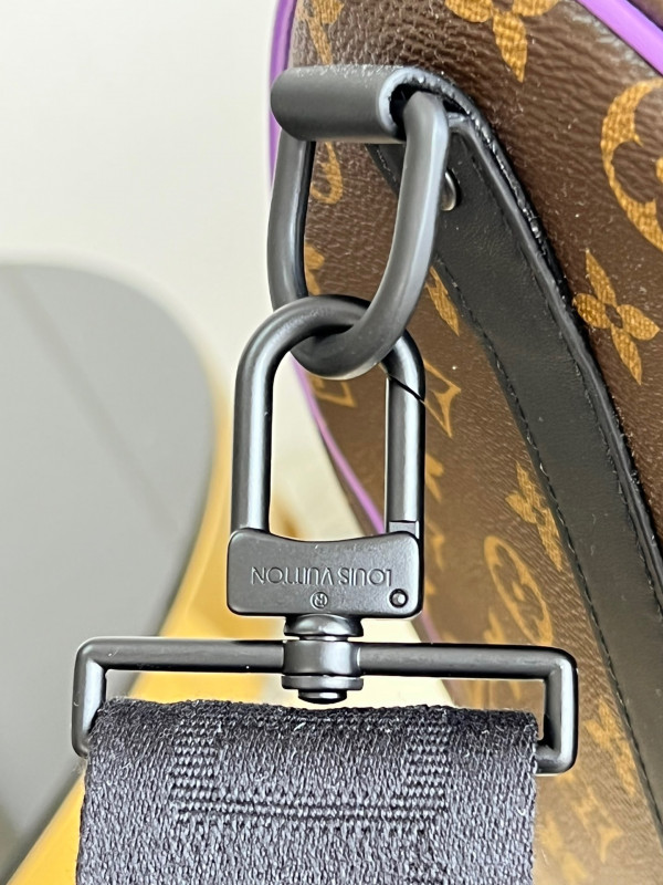 l**is V*t*n keepall bandouliÈre 50