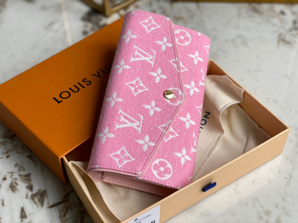 l**is V*t*n sarah wallet