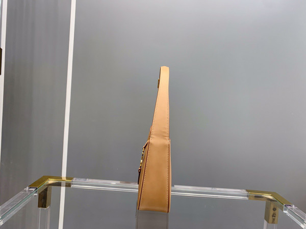 YSL LE 5 À 7 HOBO BAG
