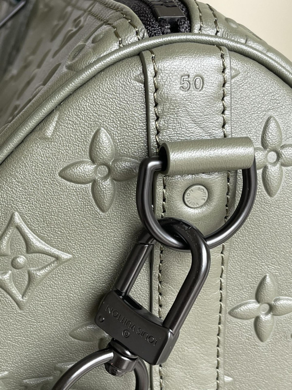 l**is V*t*n keepall bandouliÈre 50