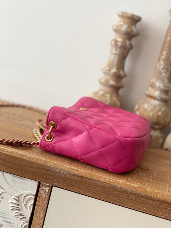 CL HOBO HANDBAG