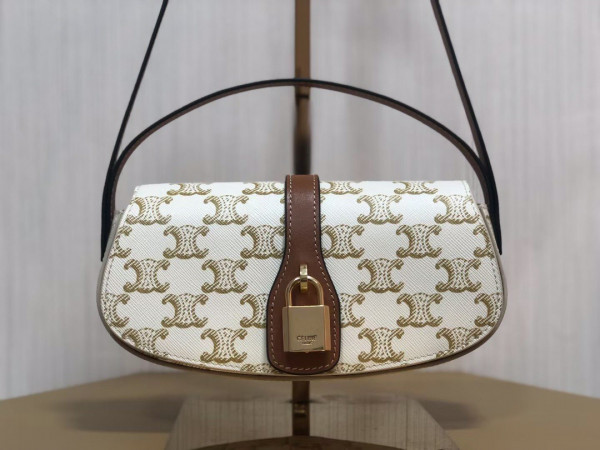 Ce**e clutch on strap