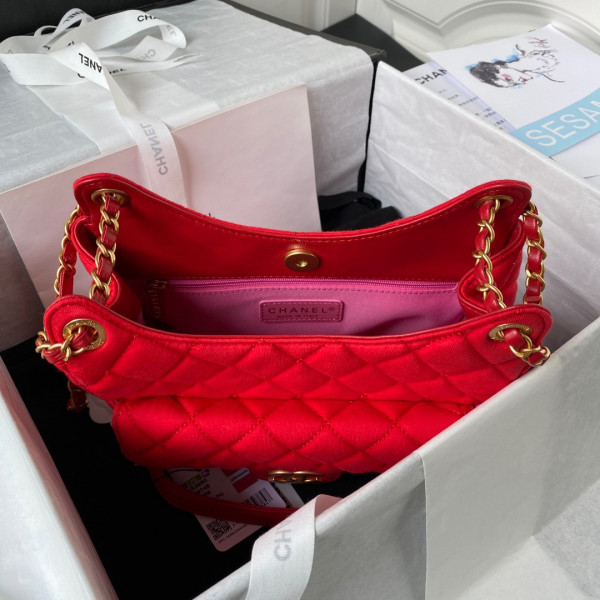 CL HOBO HANDBAG