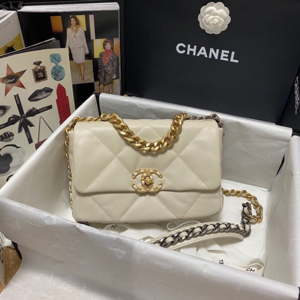 CL 19 FLAP BAG
