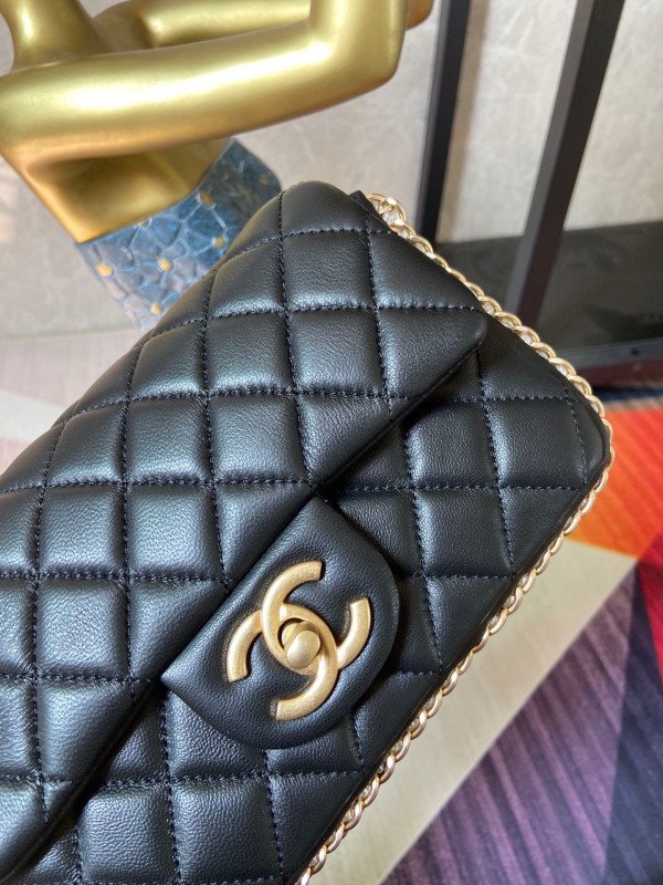 CL FLAP BAG