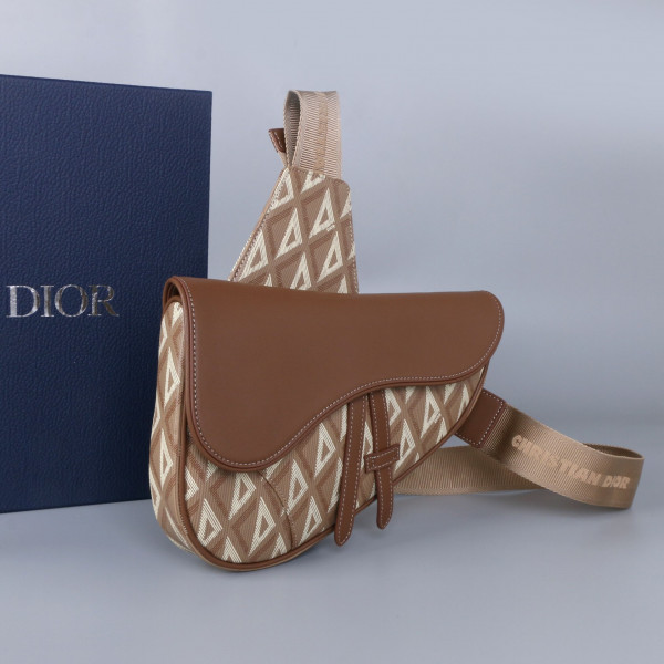D*or saddle bag