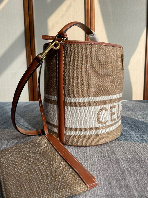 Ce**e bucket 16