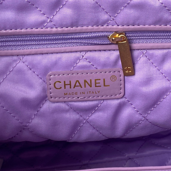 CL 22 SMALL HANDBAG