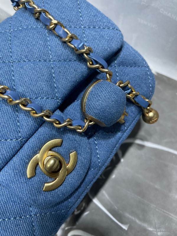 CL FLAP BAG