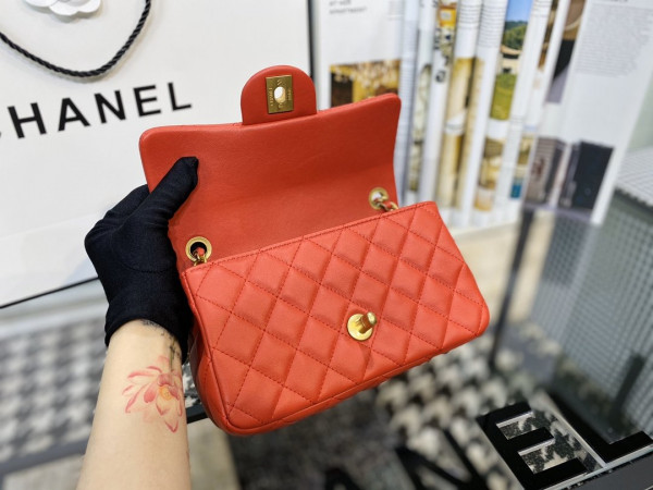 CL FLAP BAG