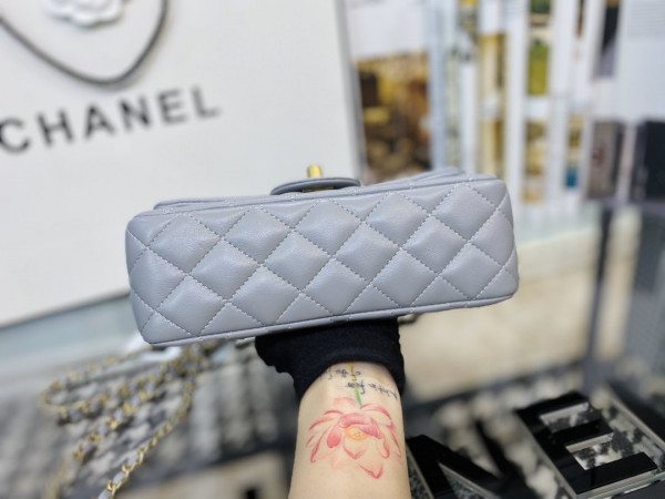CL FLAP BAG