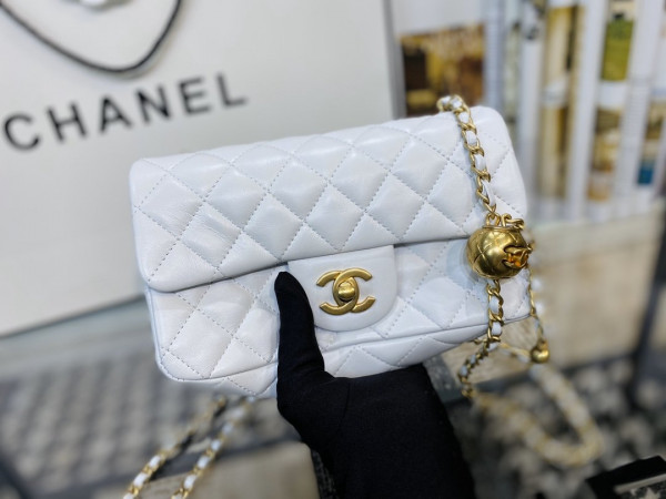 CL FLAP BAG