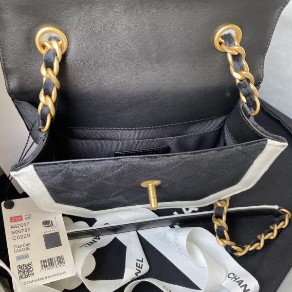 CL MINI FLAP BAG