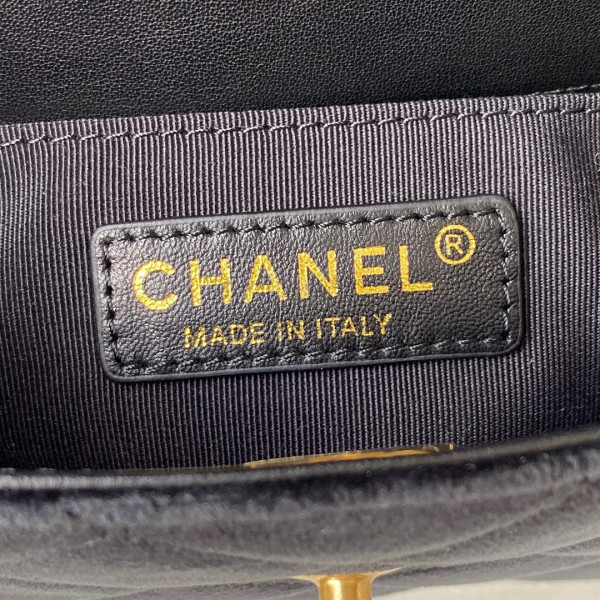 CL MINI FLAP BAG