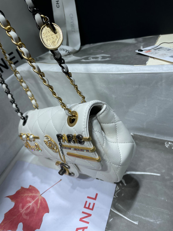 CL MINI FLAP BAG