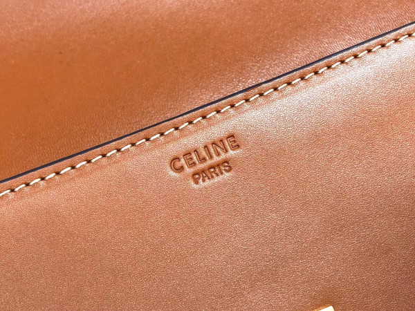 Ce**e triomphe shoulder bag
