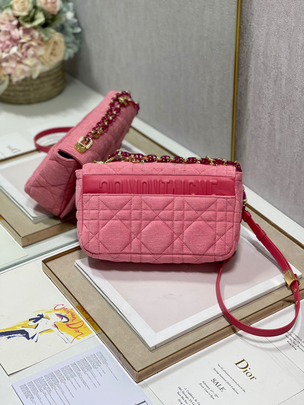 D*or medium D*or caro bag