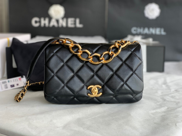 CL FLAP BAG