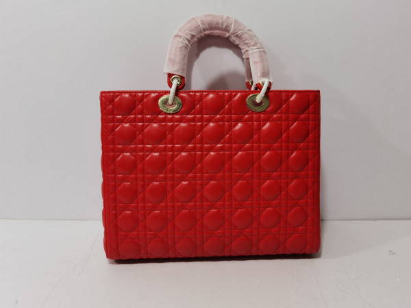 large lady D*or bag