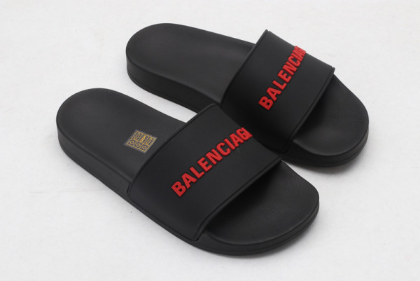 Ba*len*cia*ga pool slide sandal