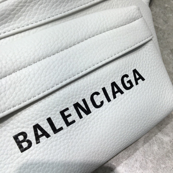 Ba*len*cia*ga everyday beltpack
