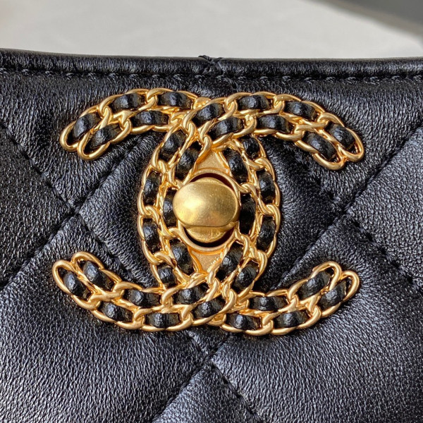 CL BUCKET BAG