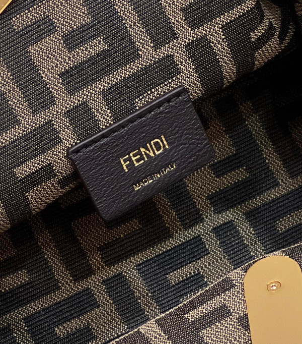F**di first-32.5-15-23.5cm
