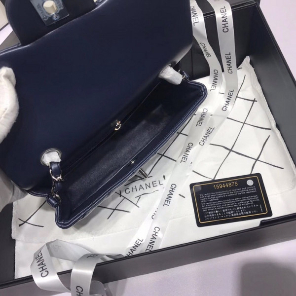 CL Flap Bag Lambskin 20CM