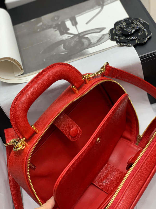 CL VANITY CASE