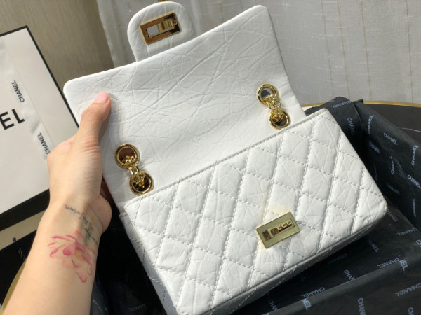 CL FLAP BAG