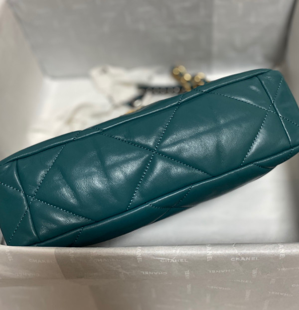 CL 19 FLAP BAG