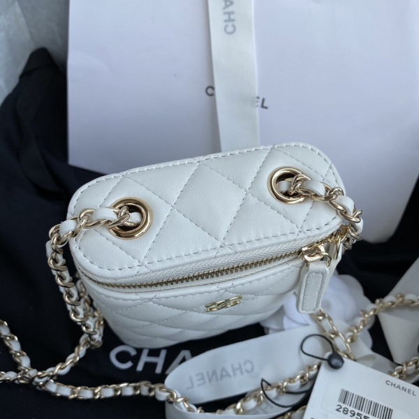 CL VANITY CASE