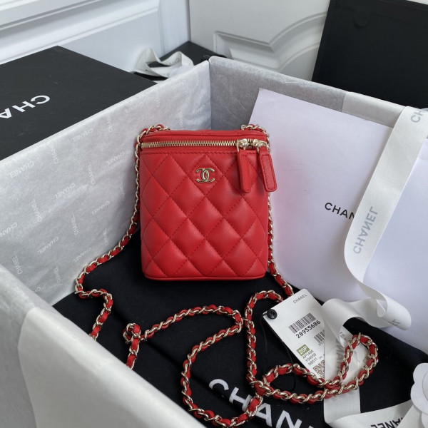 CL VANITY CASE