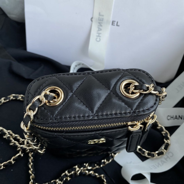 CL VANITY CASE