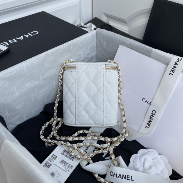 CL VANITY CASE