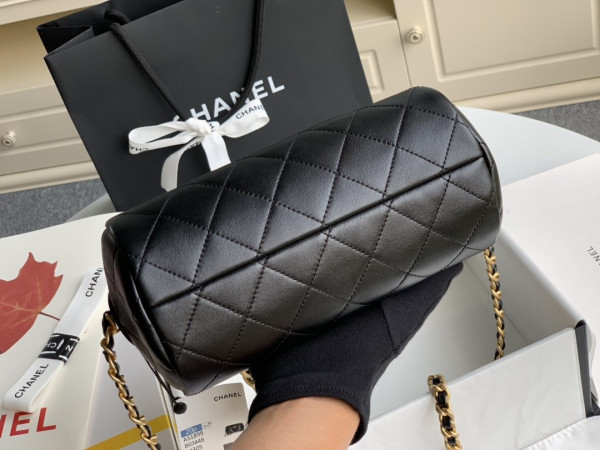 CL SMALL BOWLING BAG