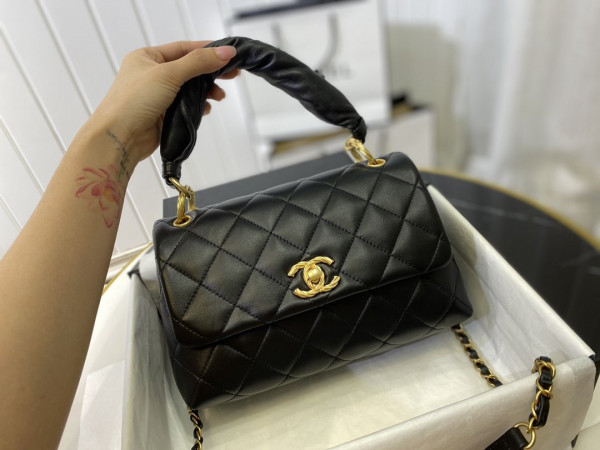 CL FLAP BAG