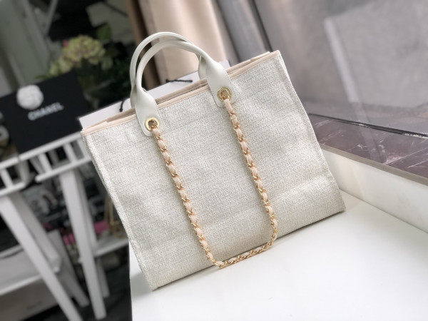 CL TOTE BAG