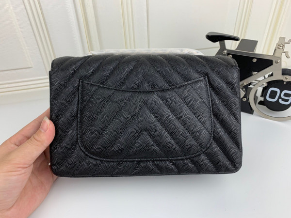 CL FLAP BAG