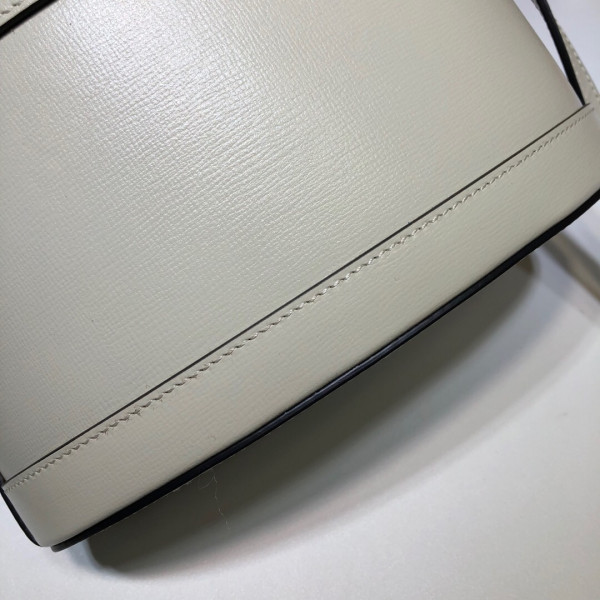 G*u*i 1955 horsebit bucket bag