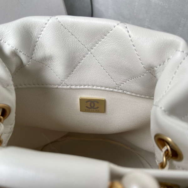 CL BUCKET BAG