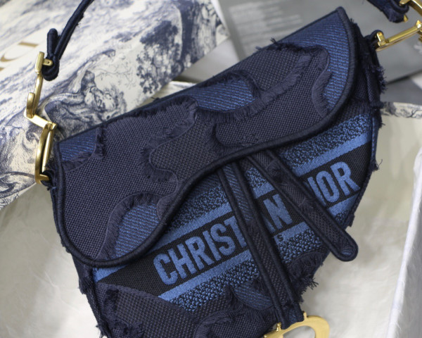 D*or saddle bag