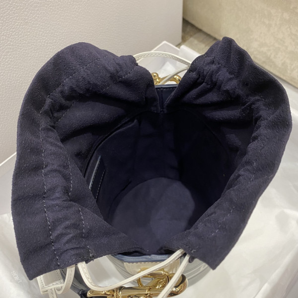 D*or micro vibe bucket bag