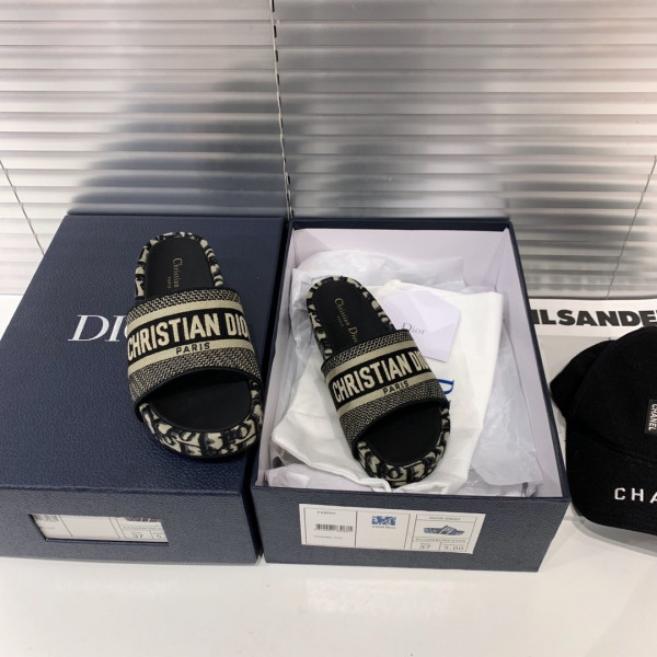 D*or dway wedge slide